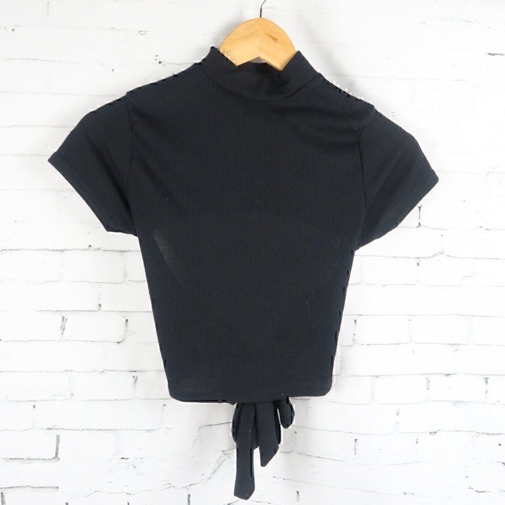 PRETTYLITTLETHING BLACK SHORT SLEEVE MOCK TURTLE NECK RIBBED CROP TOP TIE BACK